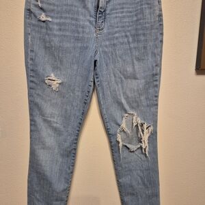Universal Thread Light Blue Distressed Skinny Jeans